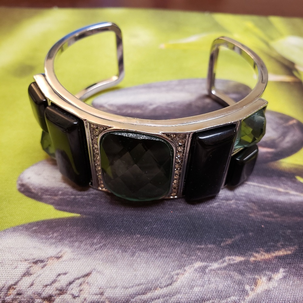 Black and green bracelet, New